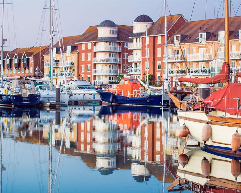 Eastbourne per Gallery 3 .jpeg